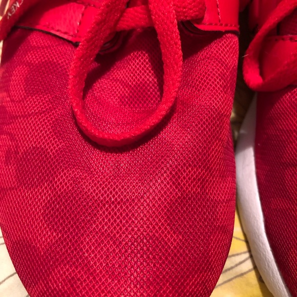 Asics red Mickey Mouse shoes - Picture 2 of 6